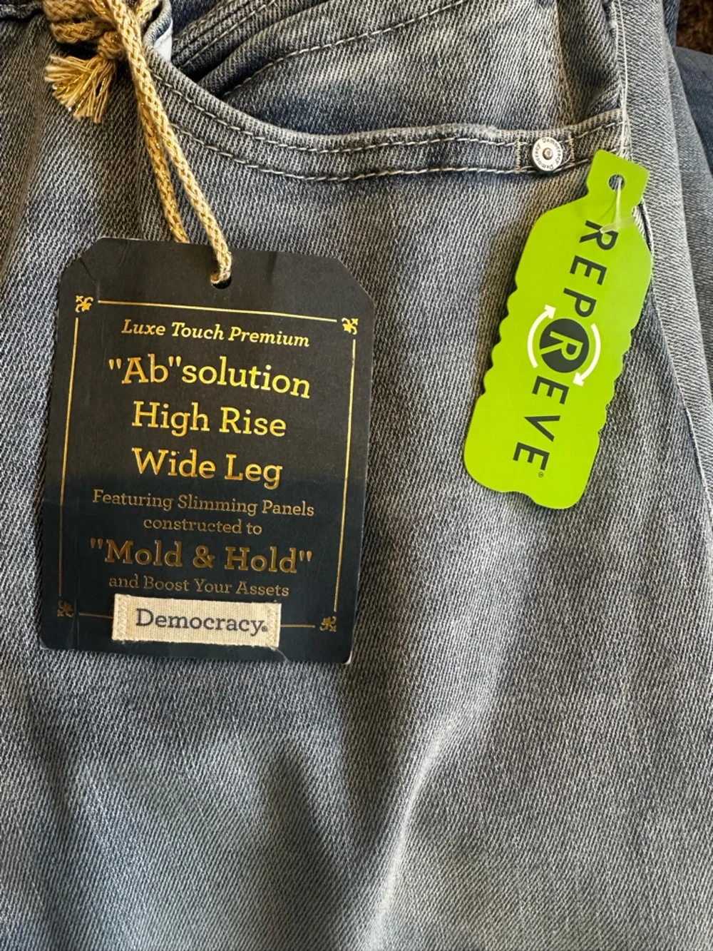 Democracy Light Blue Wide-Leg Jeans - Picture 7 of 8